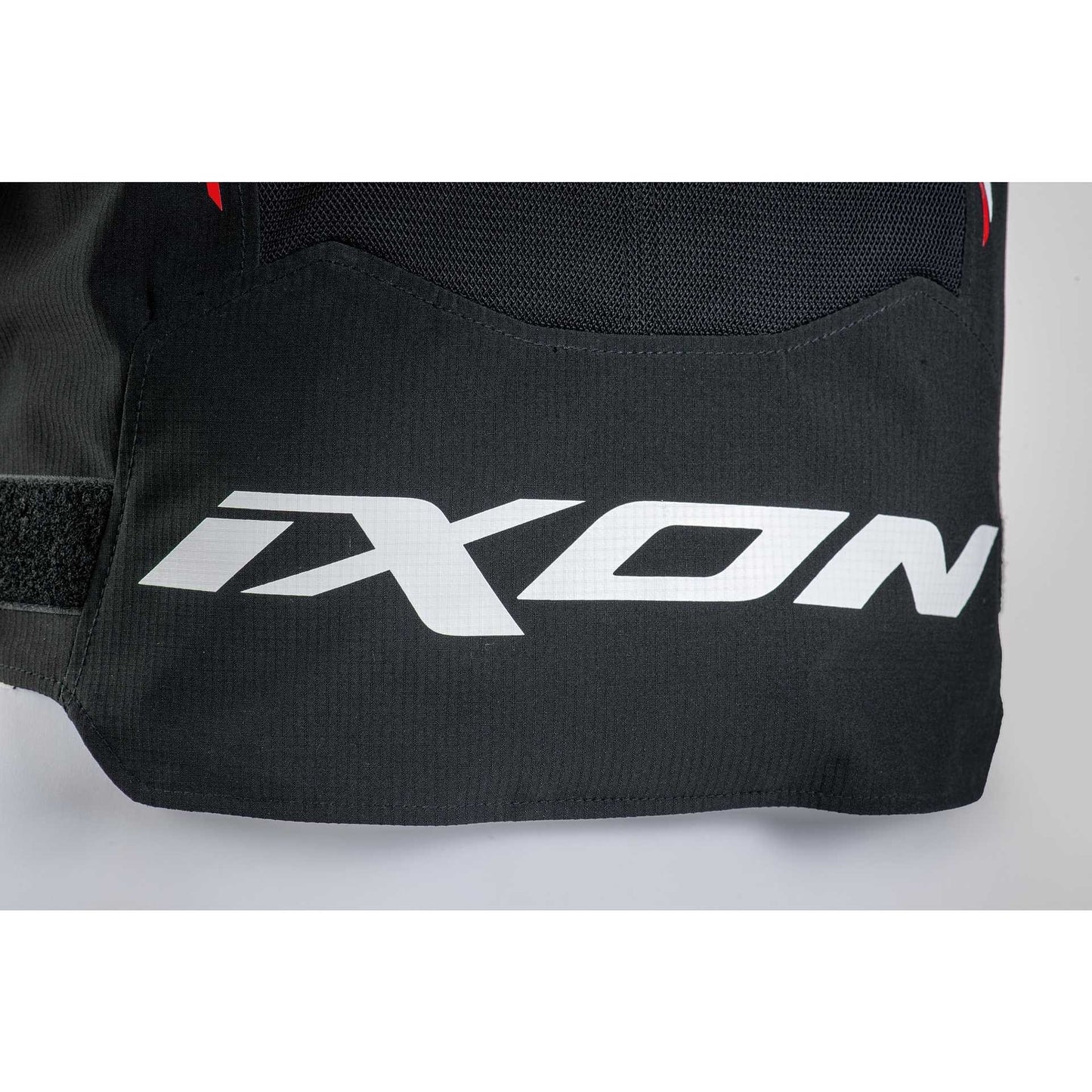 GIACCA MOTO ESTIVA STRIKER AIR IXON NERO/ROSSO/BIANCO