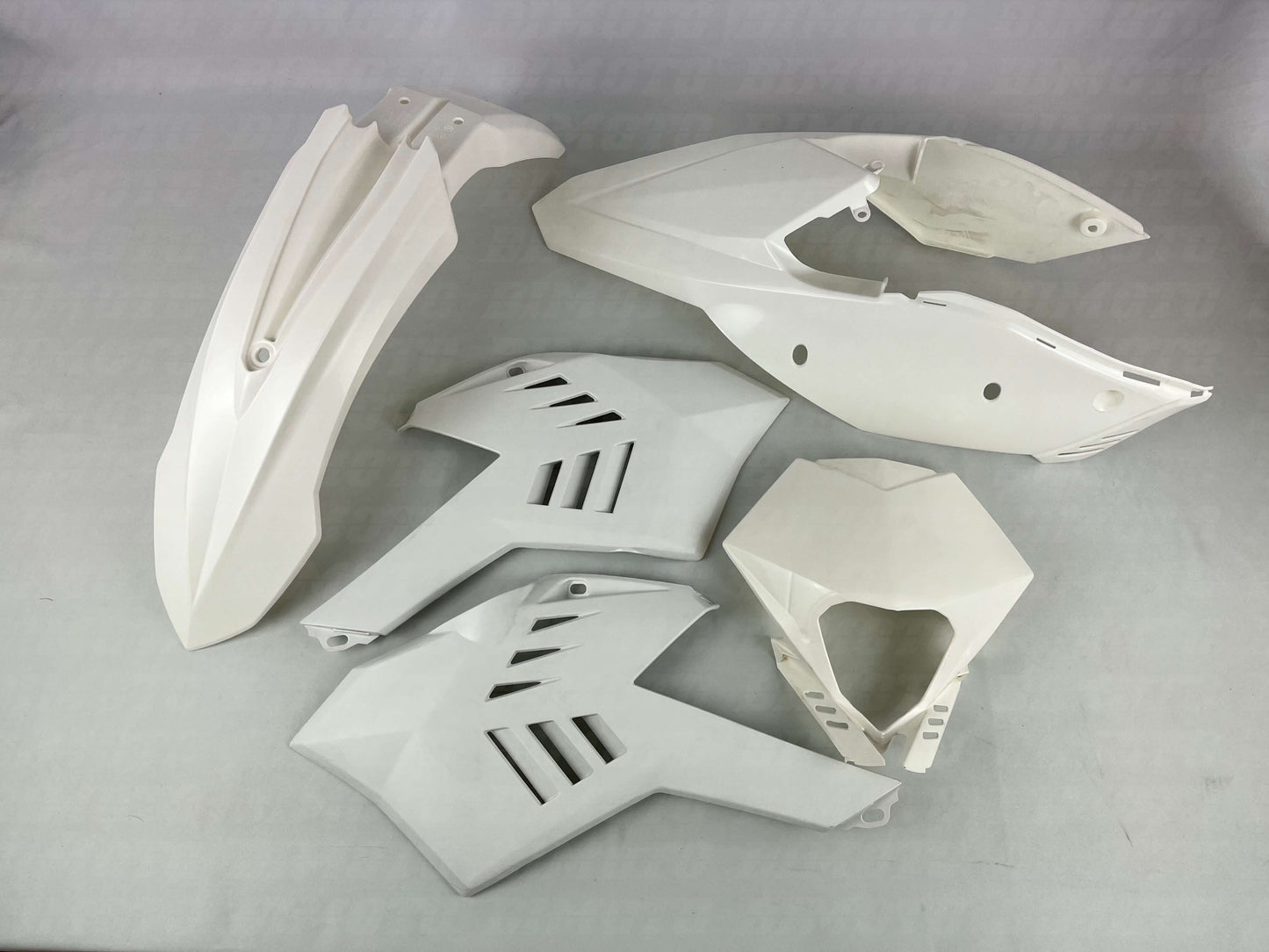 Kit plastiche Beta RR 125 4T LC enduro 2013/2018 bianco