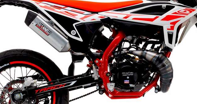 Marmitta completa di silenziatore Giannelli Beta RR 50 2021 Alluminio