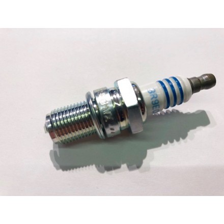 Candela Beta RR 125 2T 2018/2019 NGK BR9ECMVX