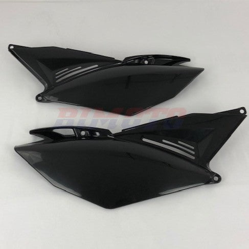 Fianchetti Posteriori Nero Beta RR 50 2T (2012-2020) RR/RE 125 (2013-2016) Coppia OEM 024430021059/024430031059