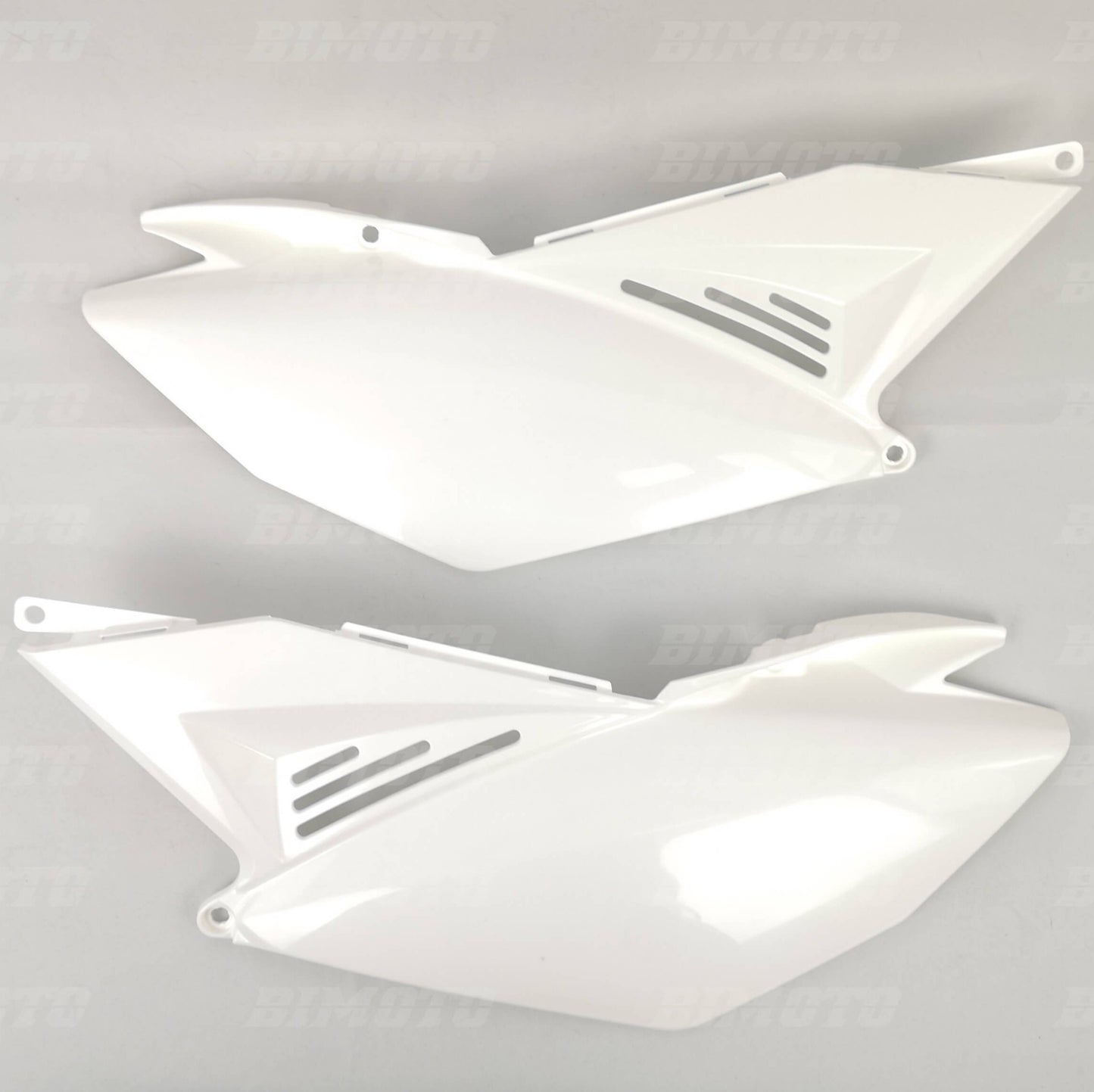 Rear Side Panels White Beta RR 50 2T (2012-2020) RR/RE 125 (2013-2016) Pair OEM 024430021051/024430031051