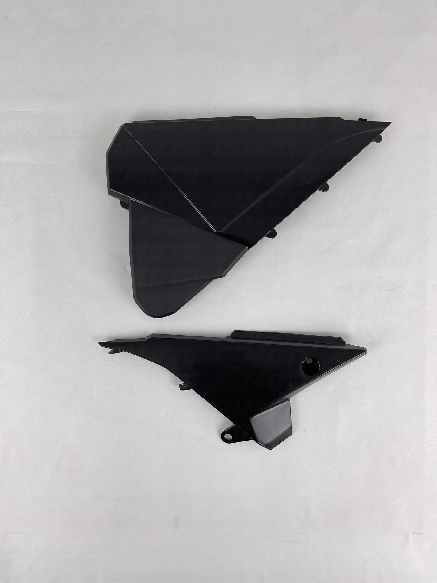 Fianchetti cassa filtro Beta RR 2T 125/200/250/300 16/19 RR 4T 350/390/430/480 16/19 Xtrainer 16/22