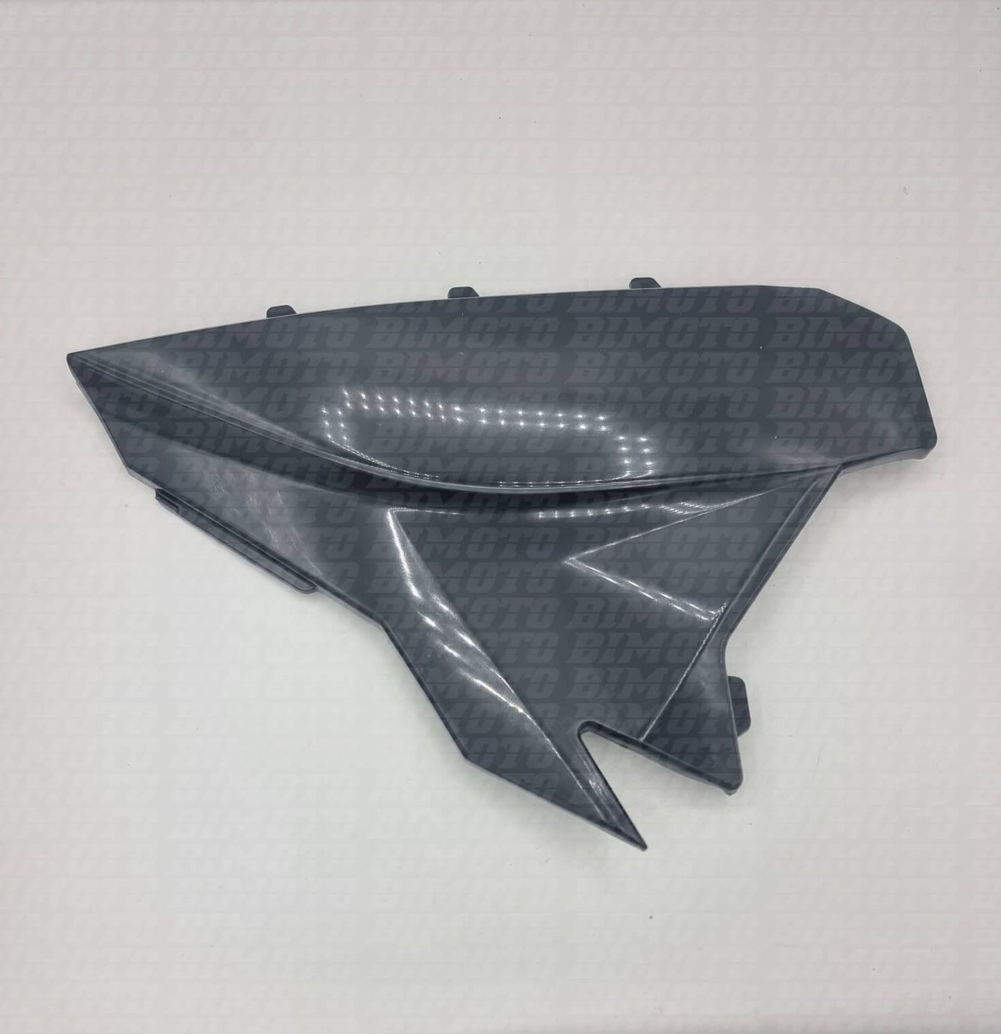 Fianchetto posteriore Beta RR 2T RR 4T 2020/2024 Xtrainer 2023/2025 RX 300 GRIGIO OEM 037430058731